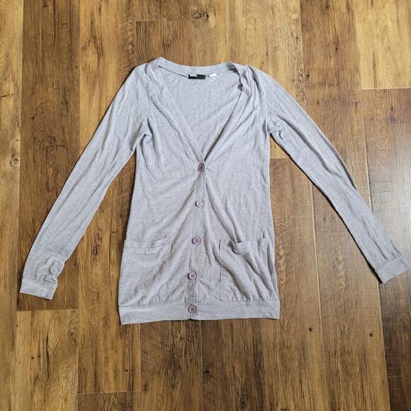 BDG Women's Long Sleeve Gray Button Up Sweater Cardigan Size Medium - Picture 9 of 11